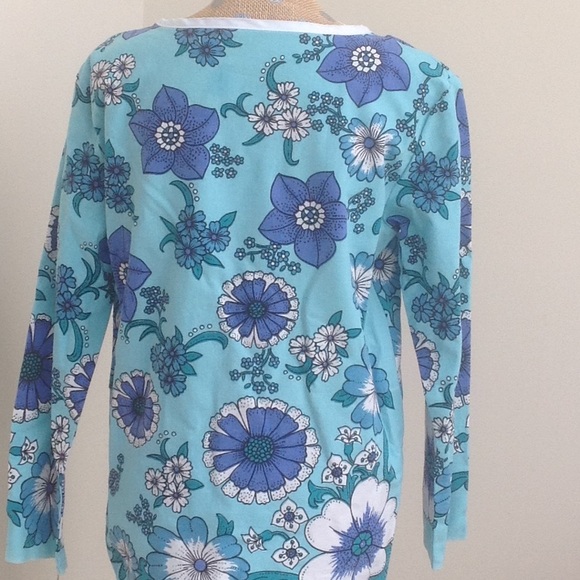 Turquoise Flowered Tunic - Picture 3 of 4